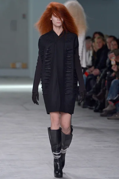 Look 23